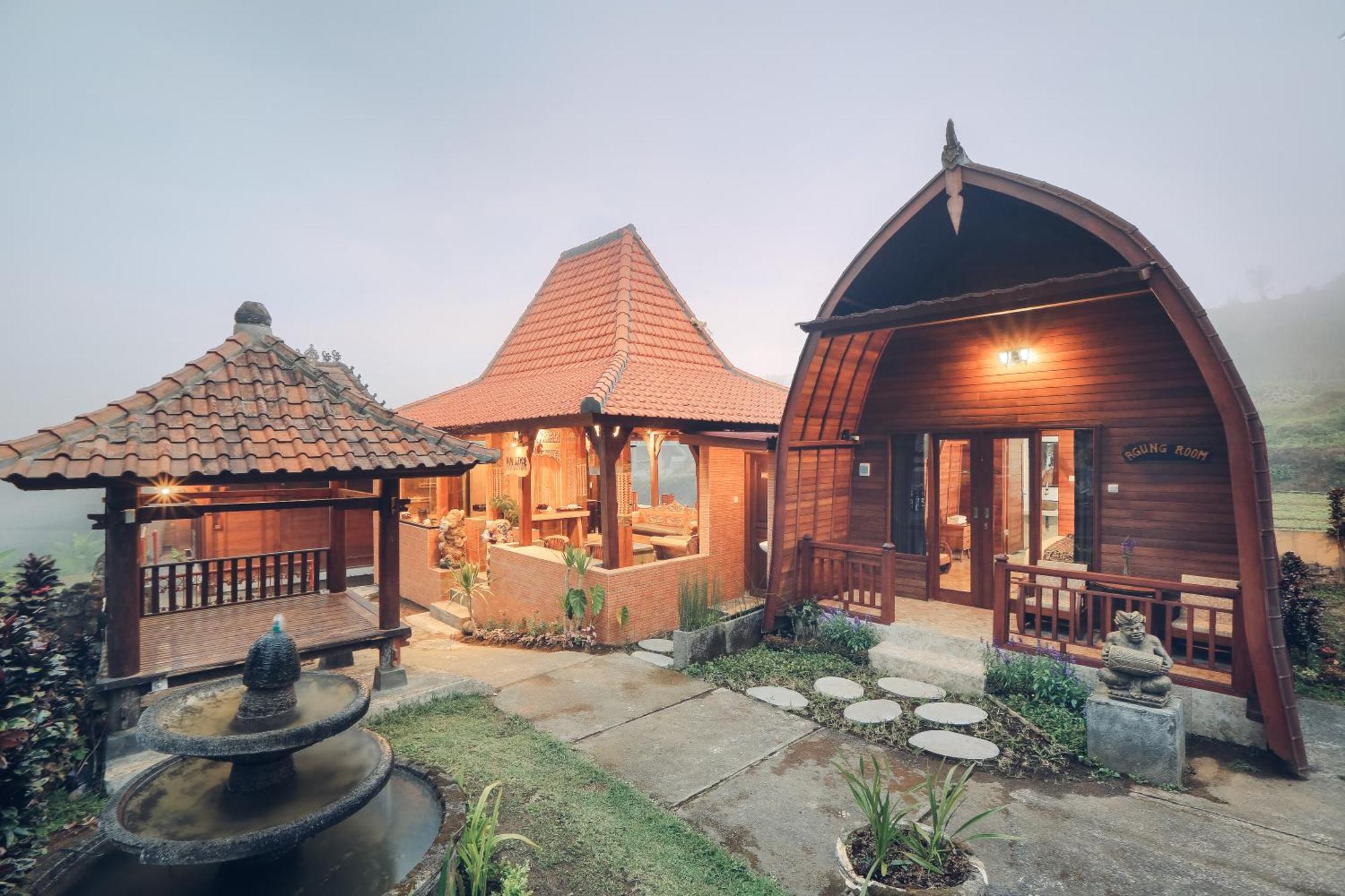 Tunjung Sari Villa Bedugul Бедугул Экстерьер фото